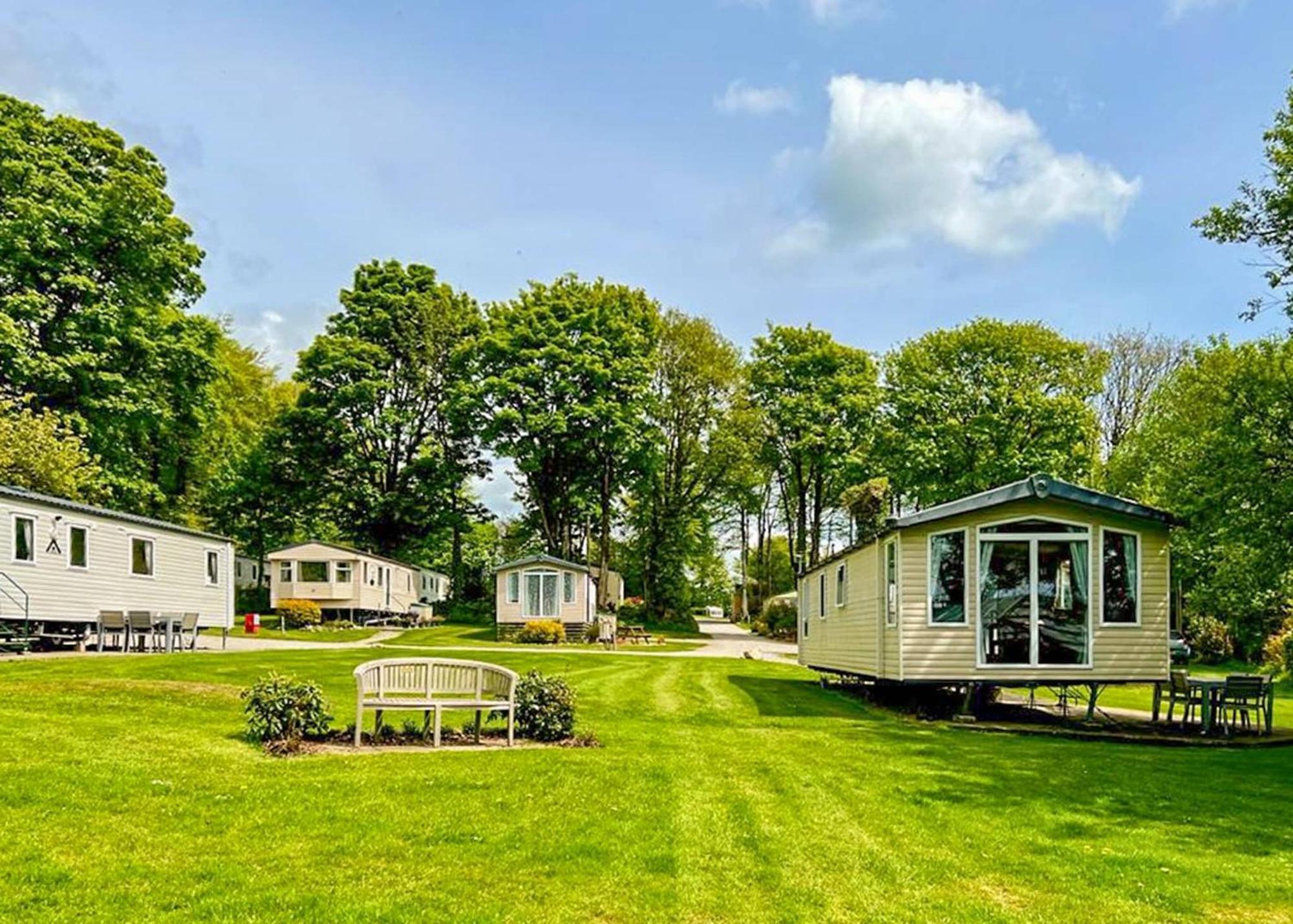 Woodovis Park Hotell Tavistock  Eksteriør bilde